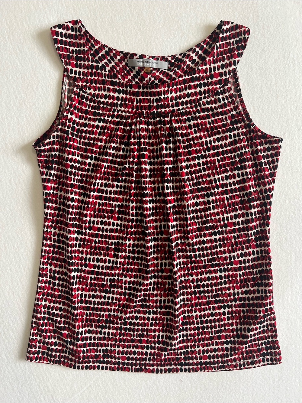 Marc New York Andrew Marc Medium Red Black White Dot Print Sleeveless Blouse